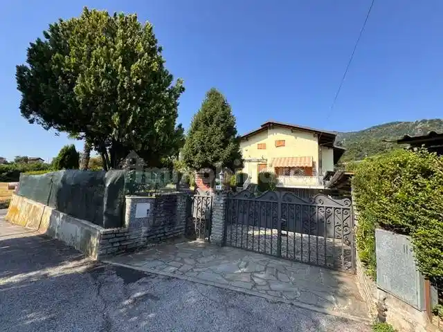 Villa in vendita a Cumiana