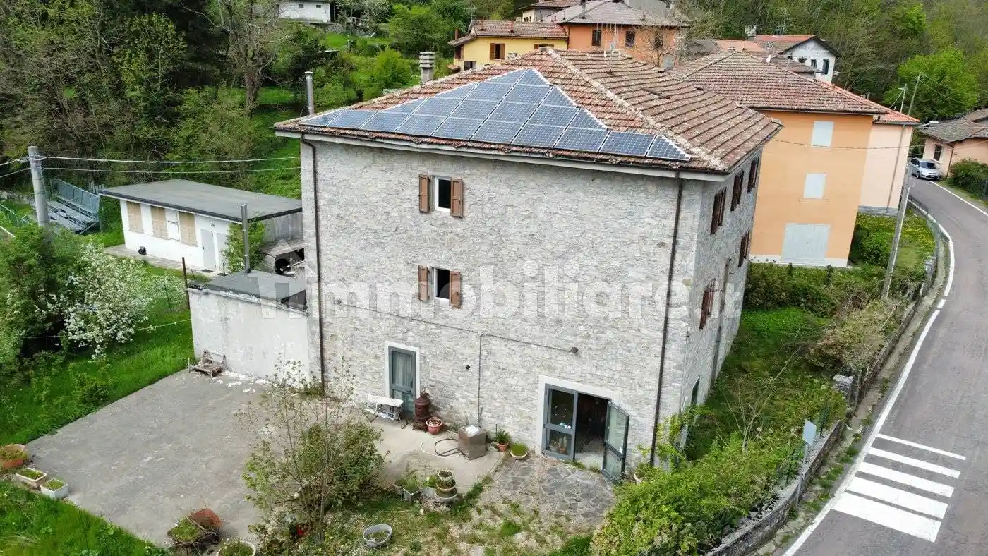 Rustico - Casale in vendita a Alto Reno Terme