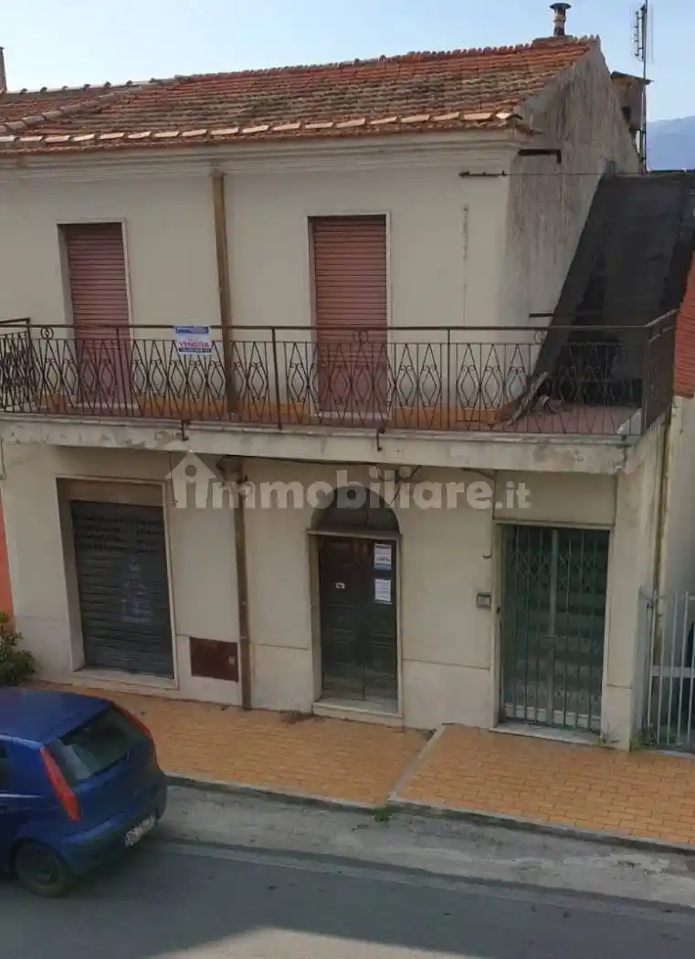 Casa indipendente in vendita a Priverno