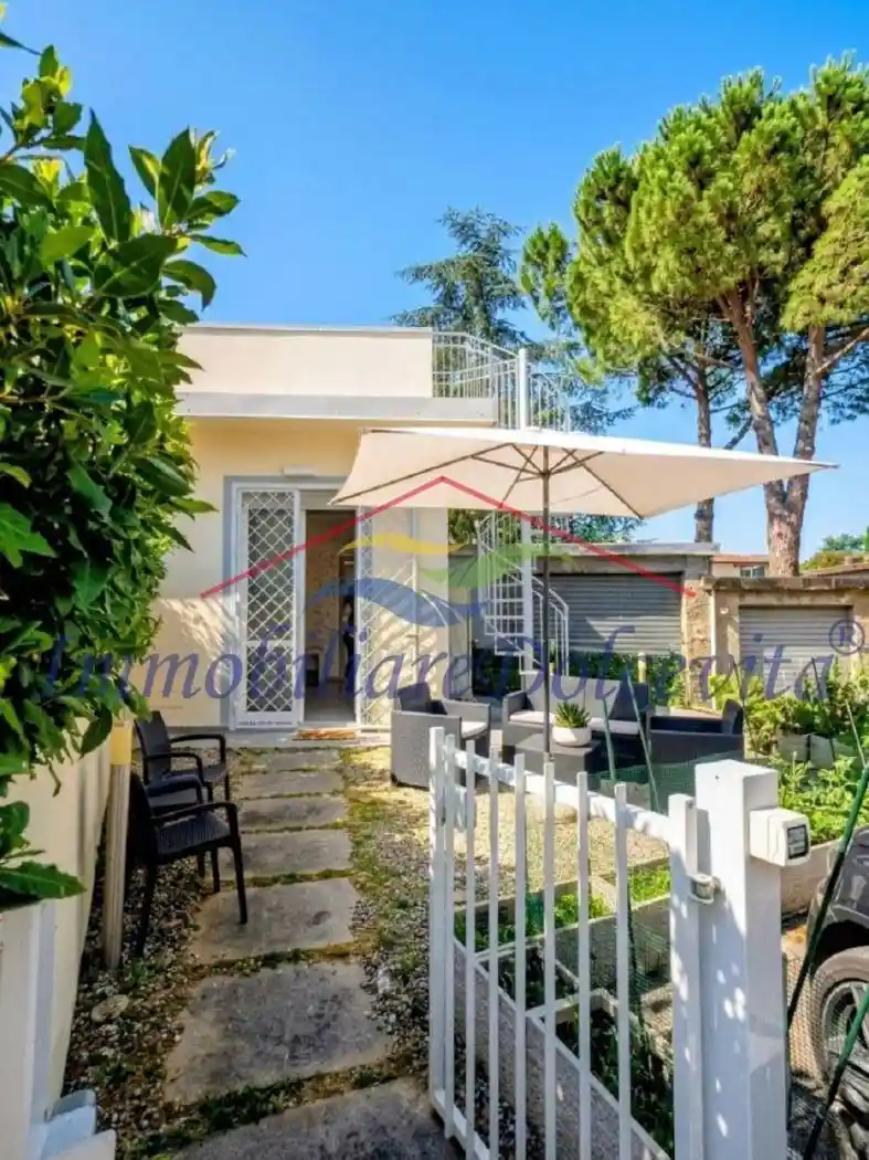 Casa indipendente in vendita a Firenze