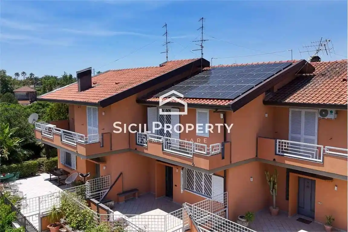 Villetta a schiera in vendita a San Giovanni la Punta