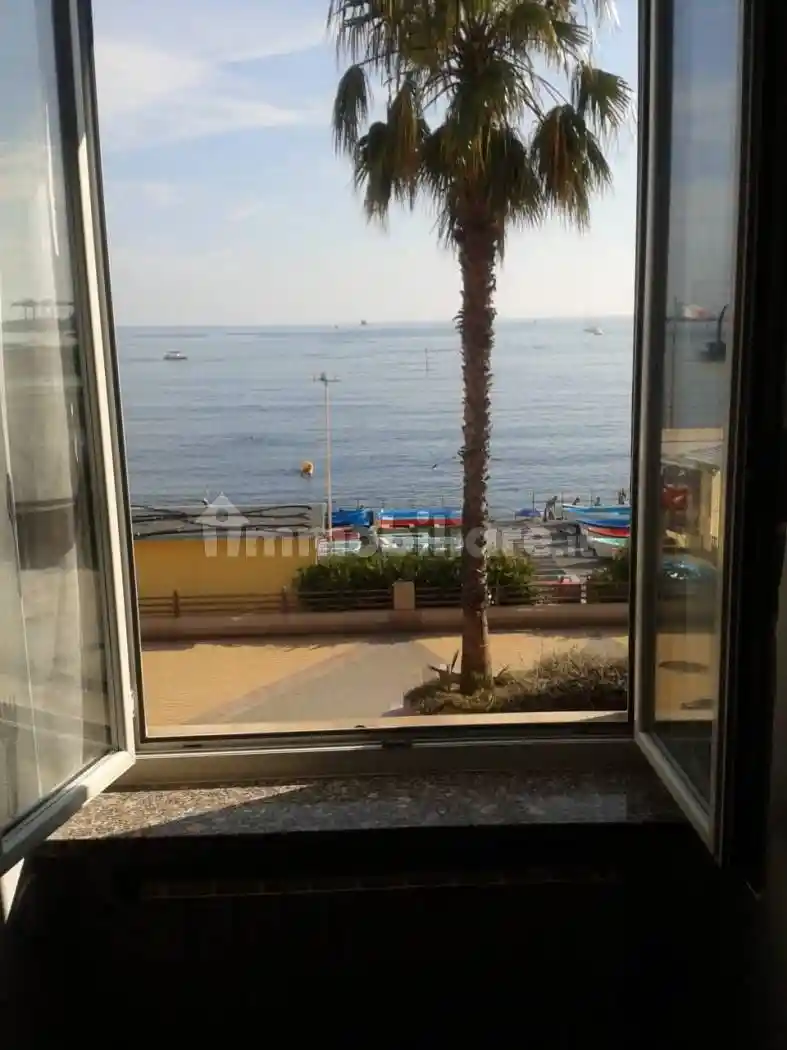 Appartamento in affitto a Genova