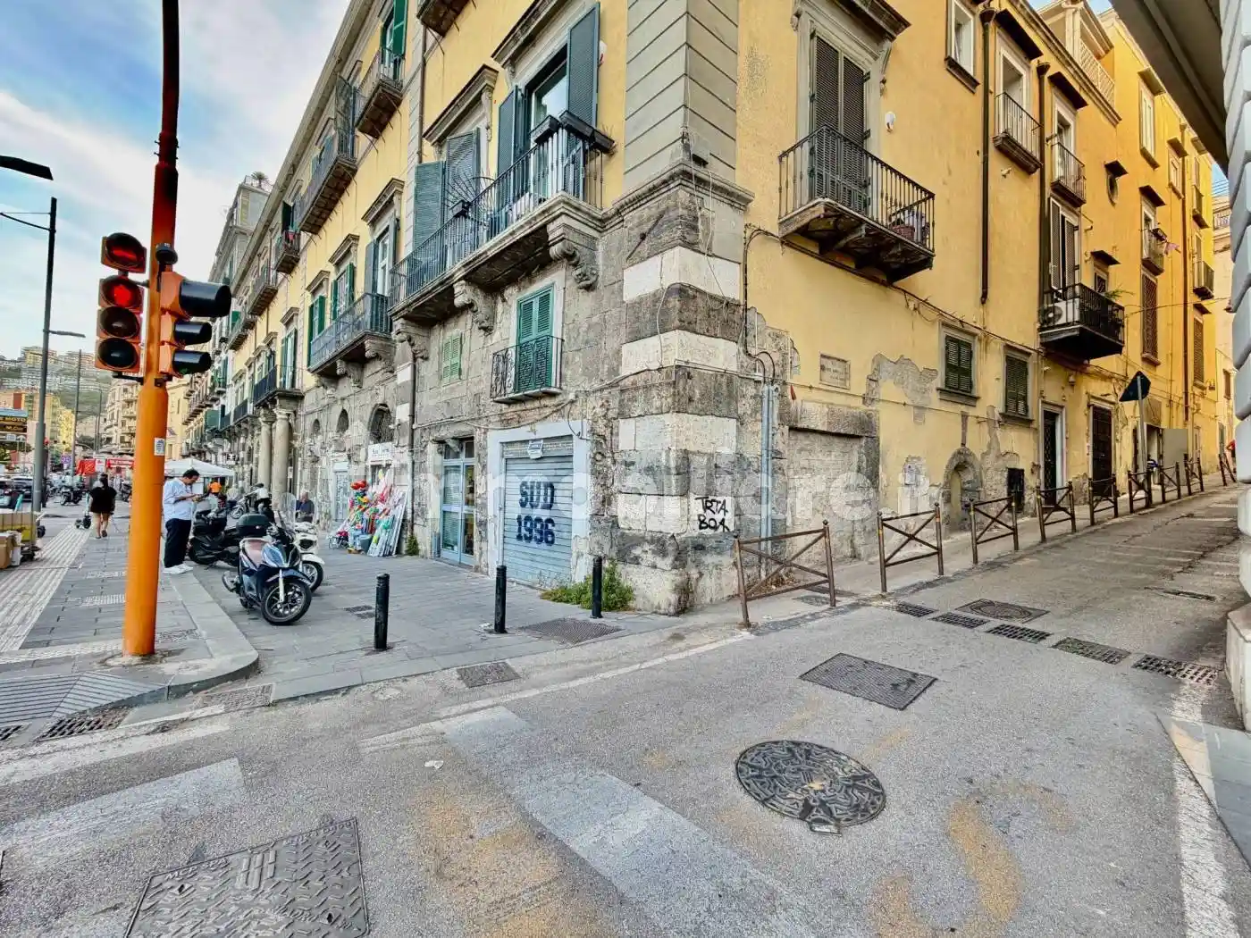 Appartamento in vendita a Napoli