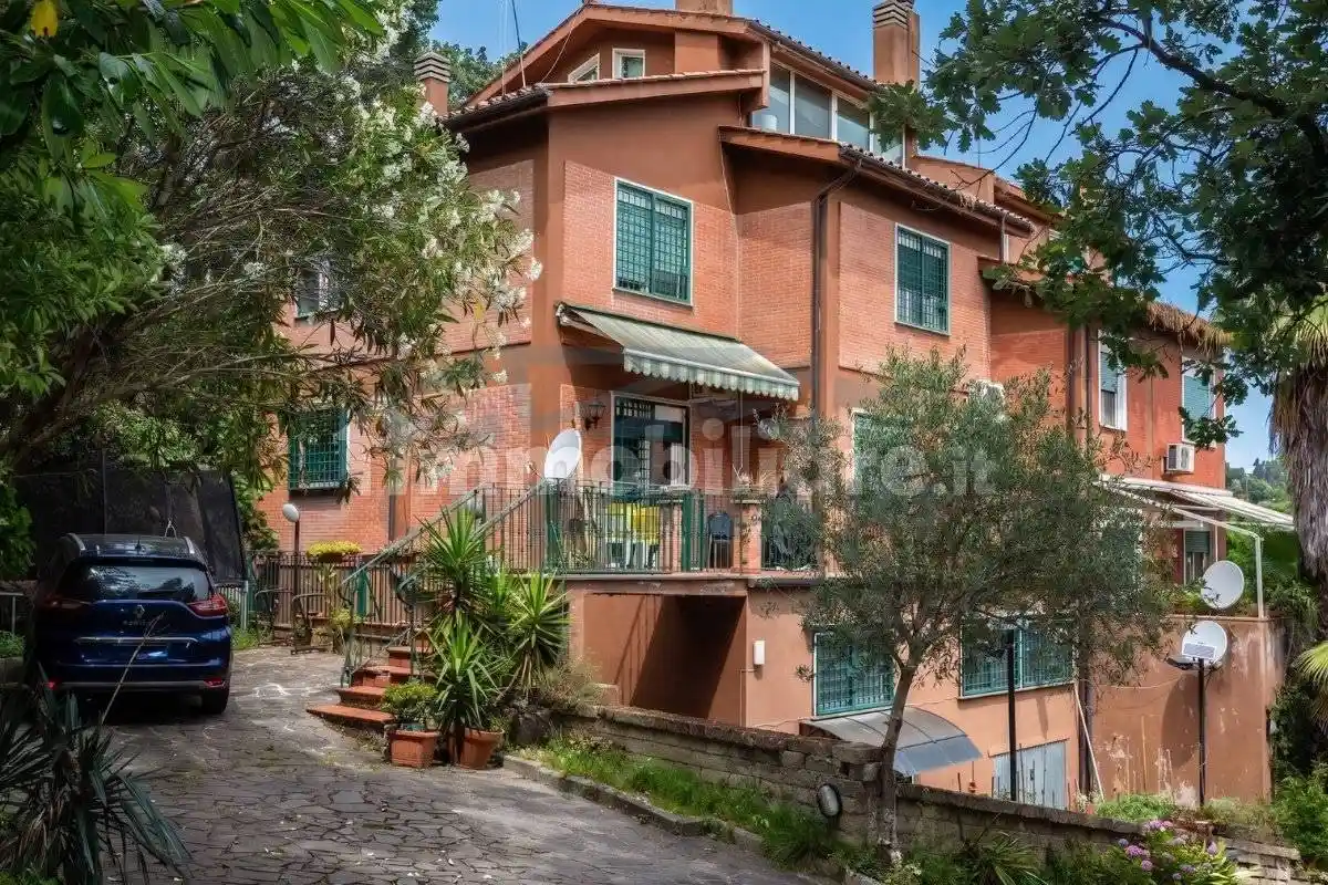 Villa in vendita a Morlupo