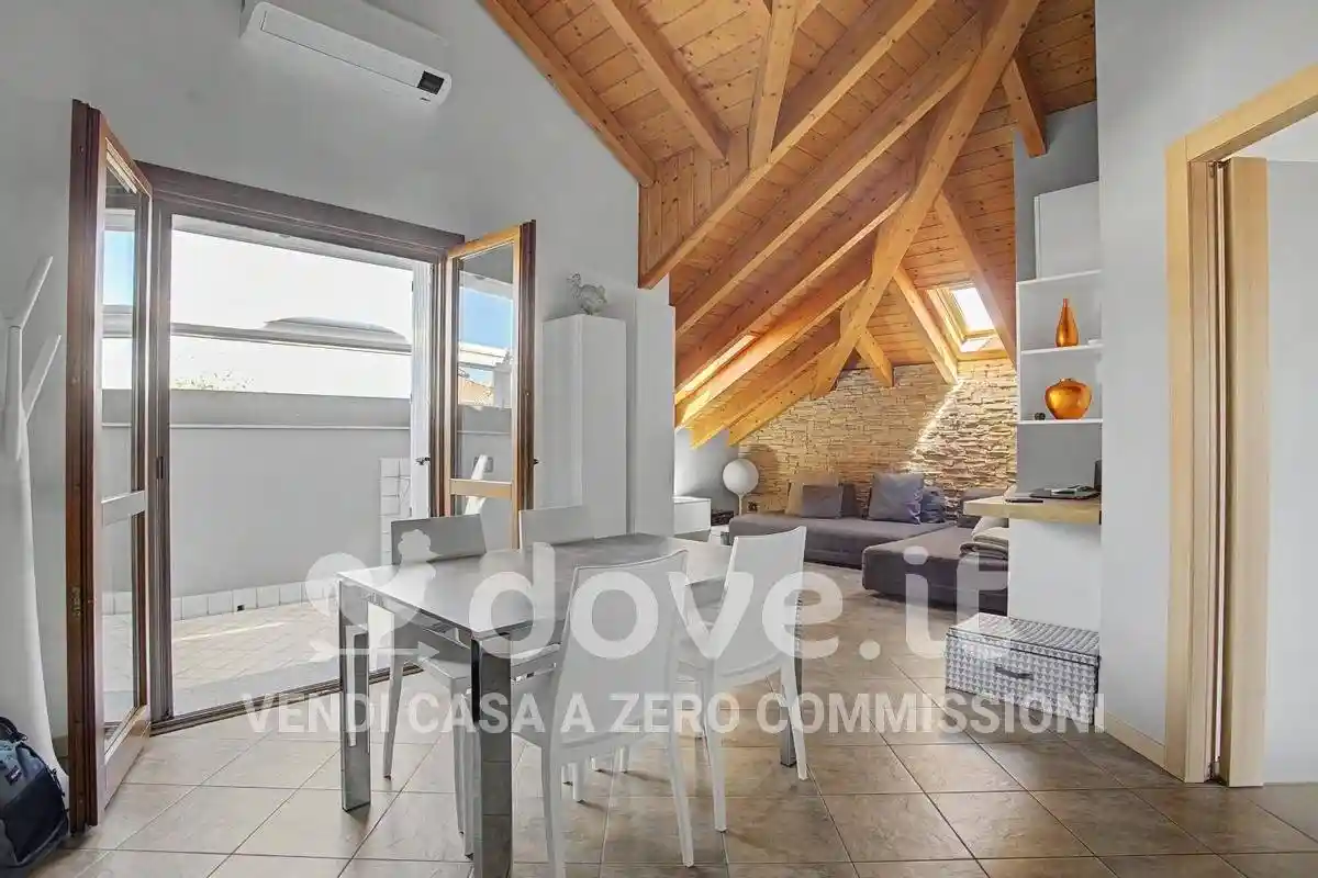 Appartamento in vendita a Jerago con Orago