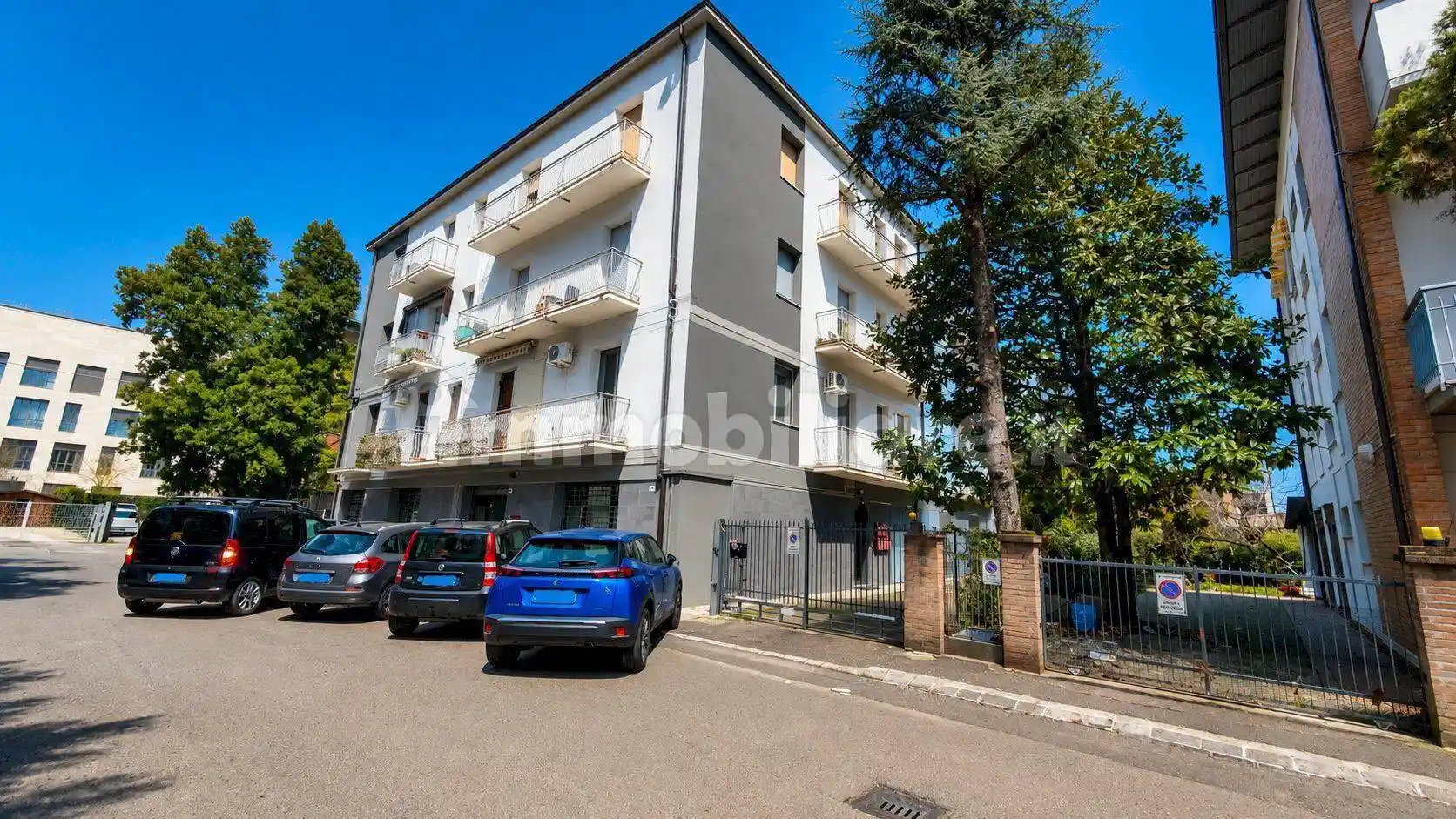 Appartamento in vendita a Modena