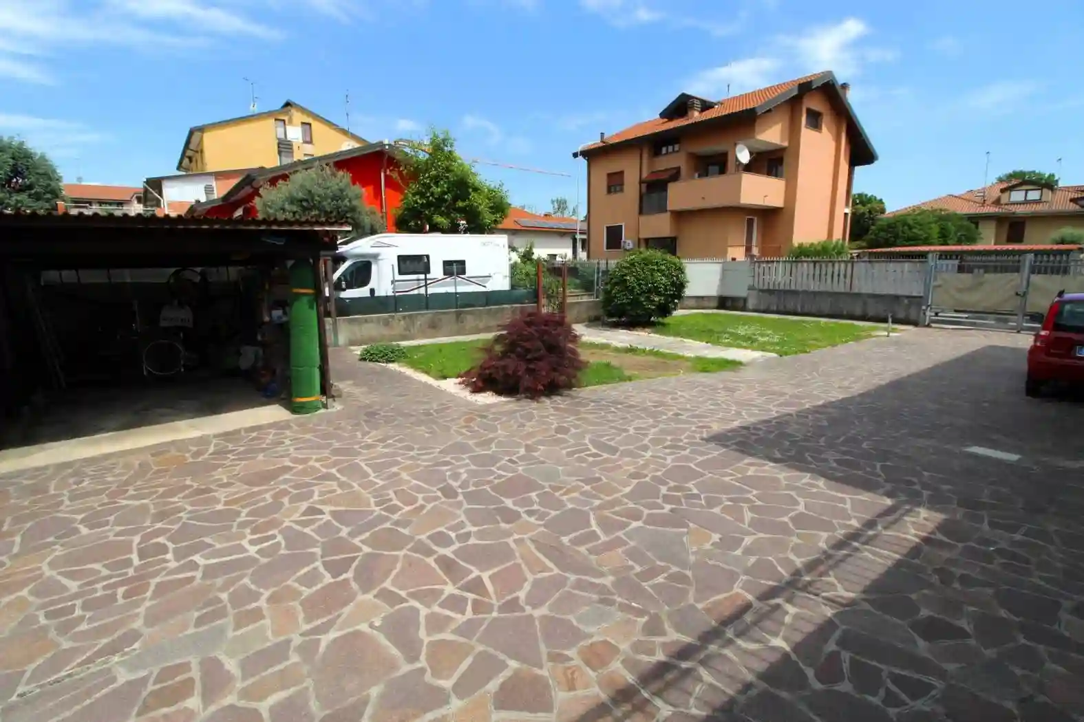 Villa - foto 2