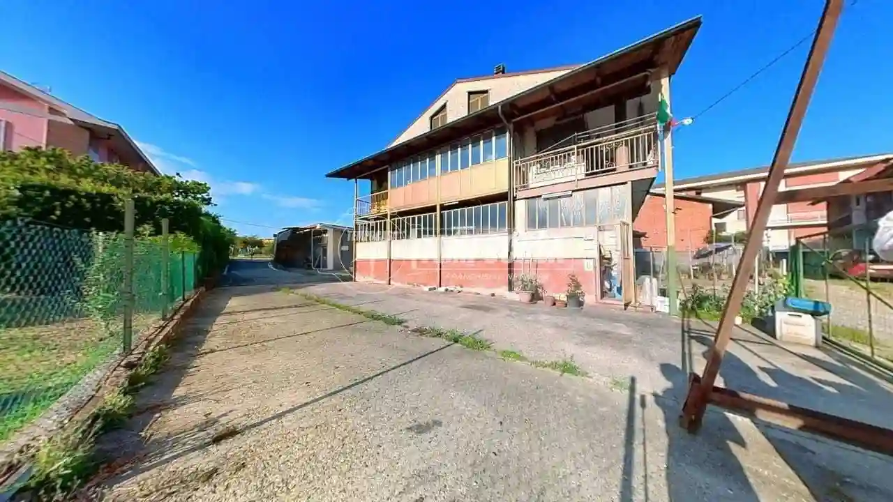 Casa indipendente - foto 2