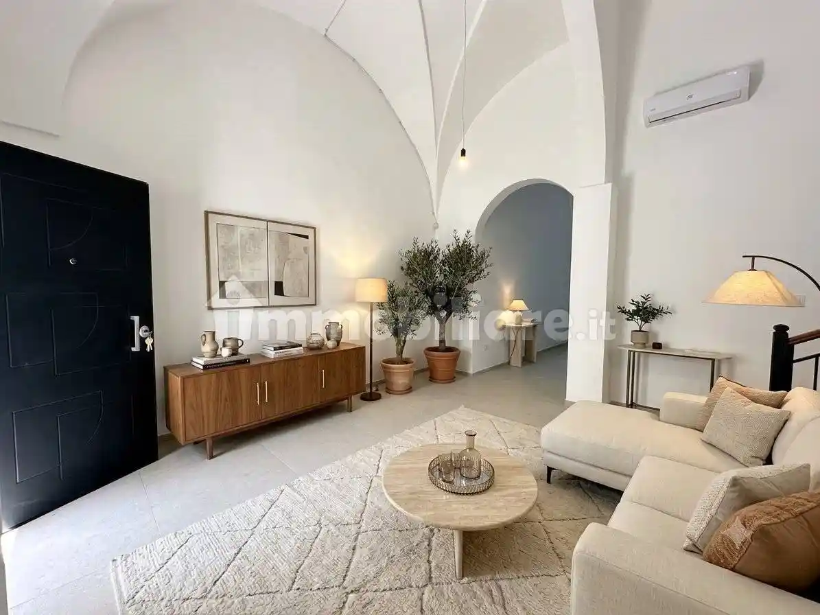 Casa indipendente in vendita a Alezio