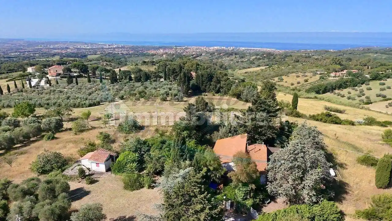 Villa in vendita a Rosignano Marittimo