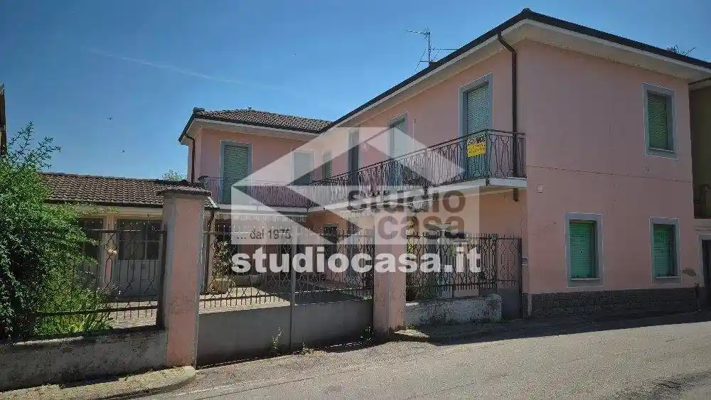 Villa in vendita a Agnadello