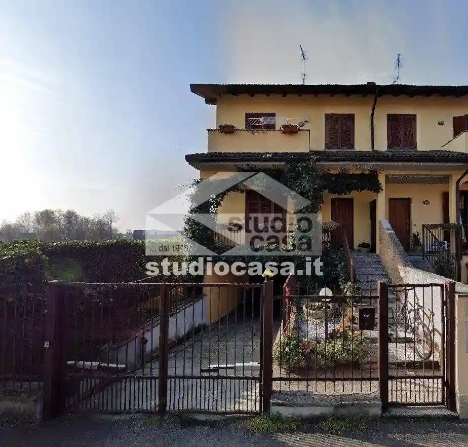 Villetta a schiera - foto 2