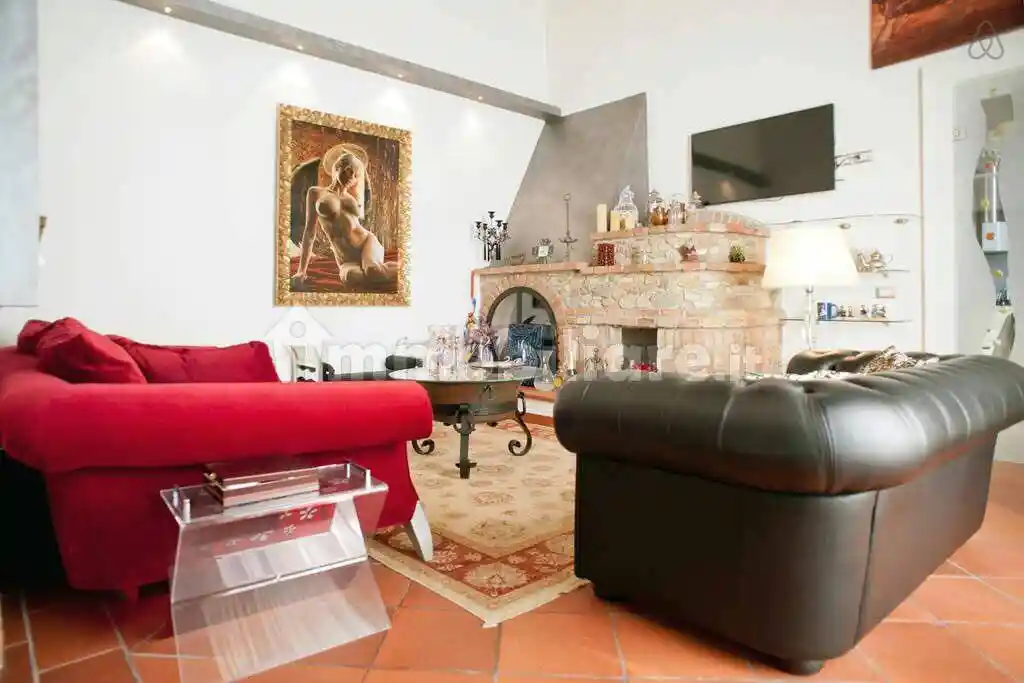 Appartamento in vendita a Livorno