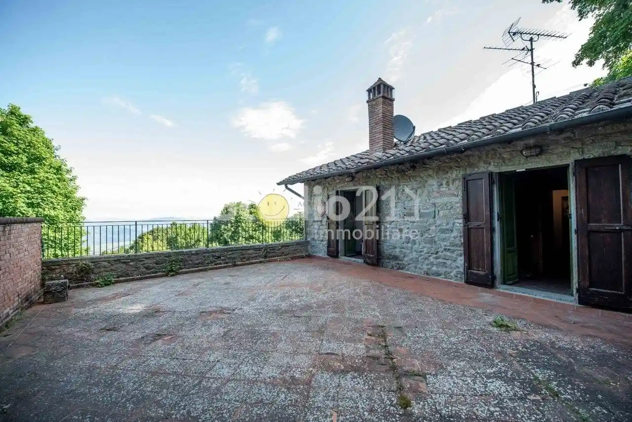 Rustico - Casale in vendita a Reggello