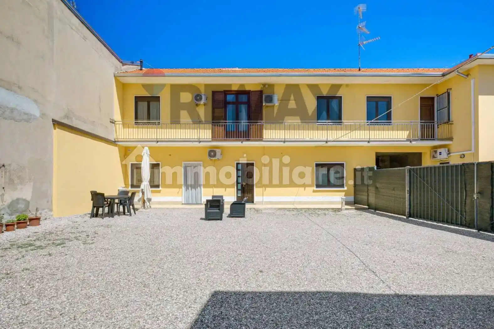 Casa indipendente in vendita a Vanzaghello