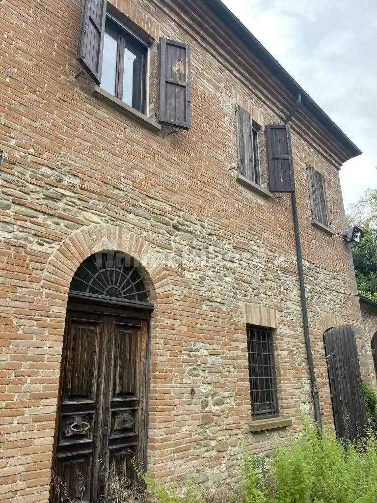 Villa in vendita a Cesena