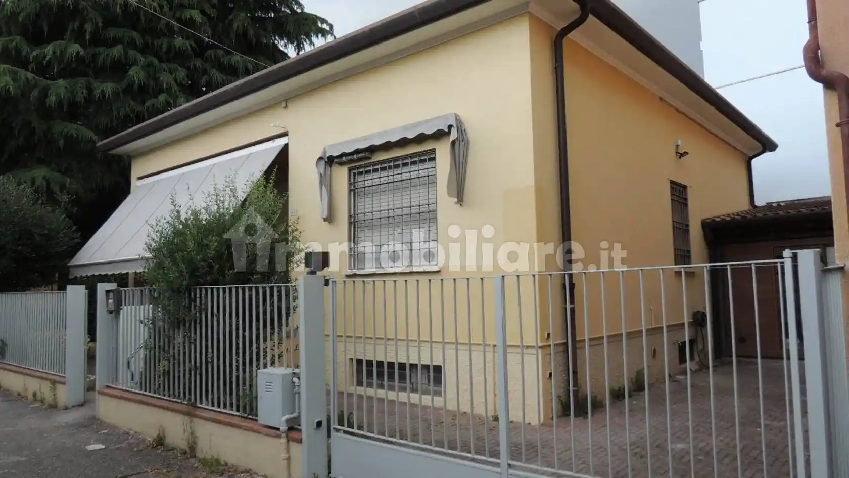 Villa in affitto a Villafranca di Verona