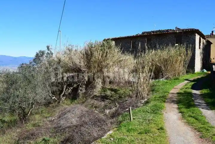 Rustico - Casale in vendita a Quarrata