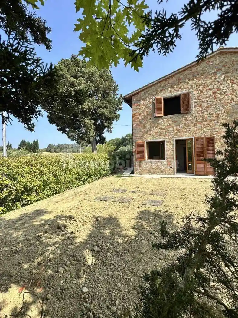Casa indipendente in vendita a Lastra a Signa
