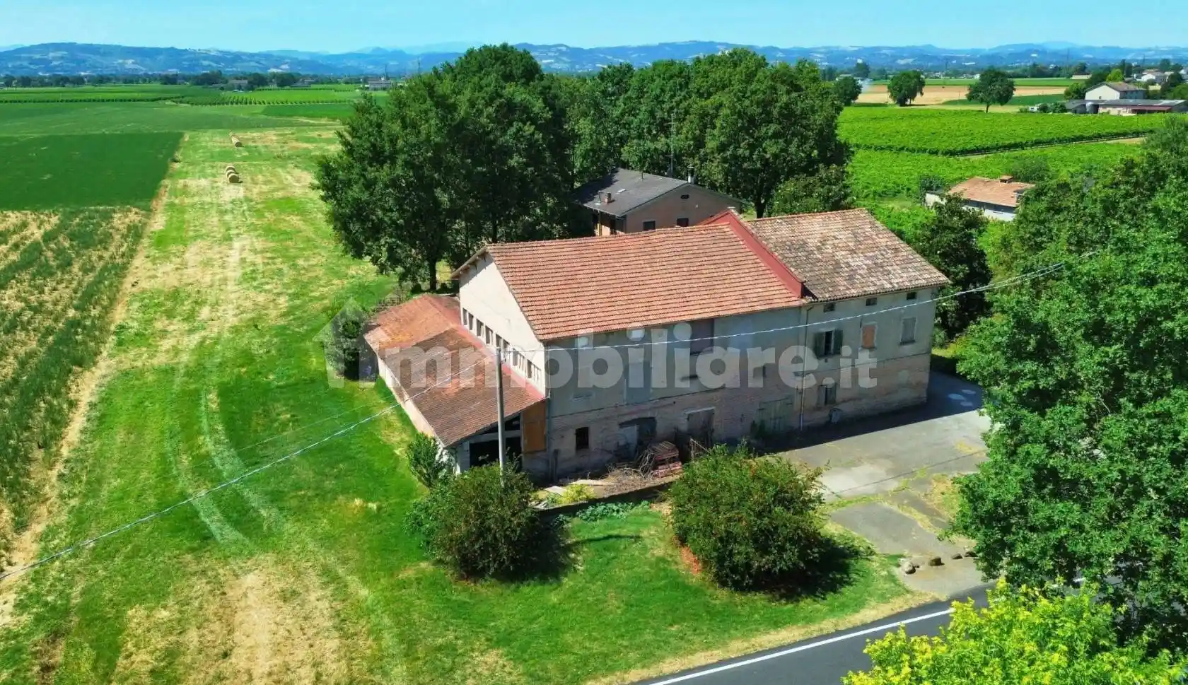 Rustico - Casale in vendita a Reggio Emilia