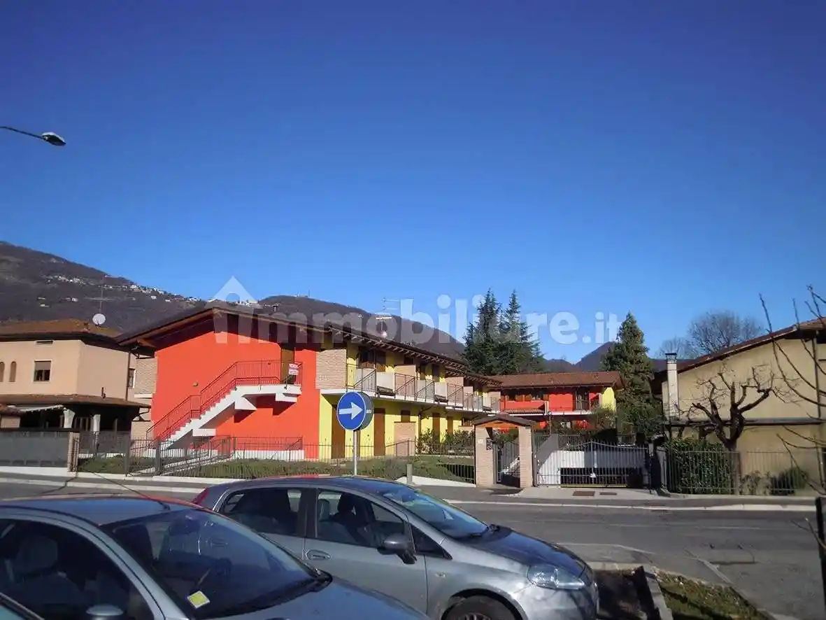 Appartamento in affitto a Palazzago