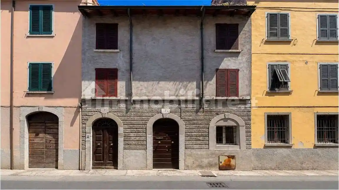 Palazzo - Edificio in vendita a Brescia