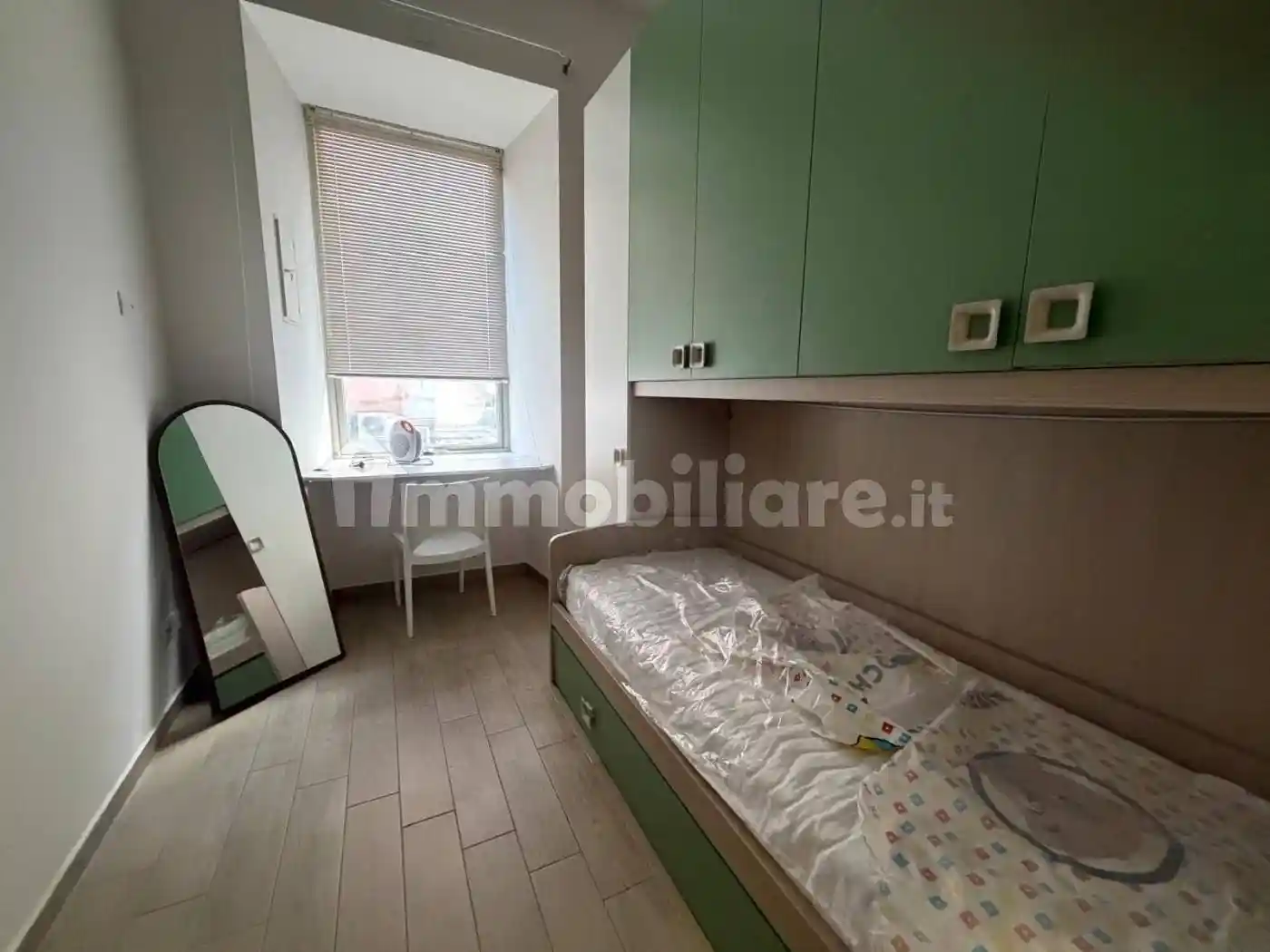 Appartamento in affitto a Napoli