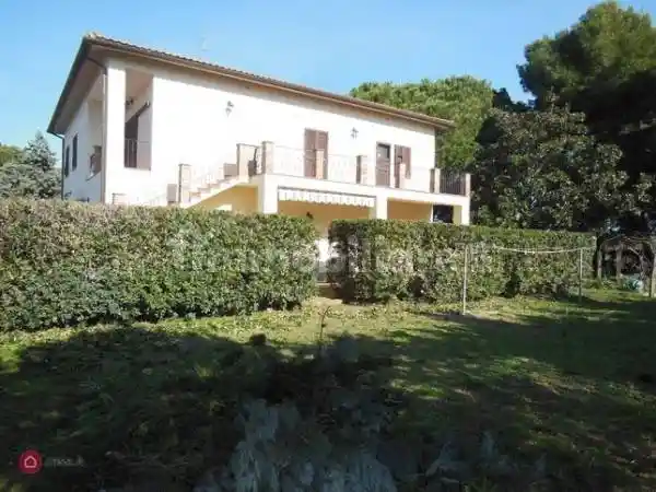 Villa in vendita a Orbetello