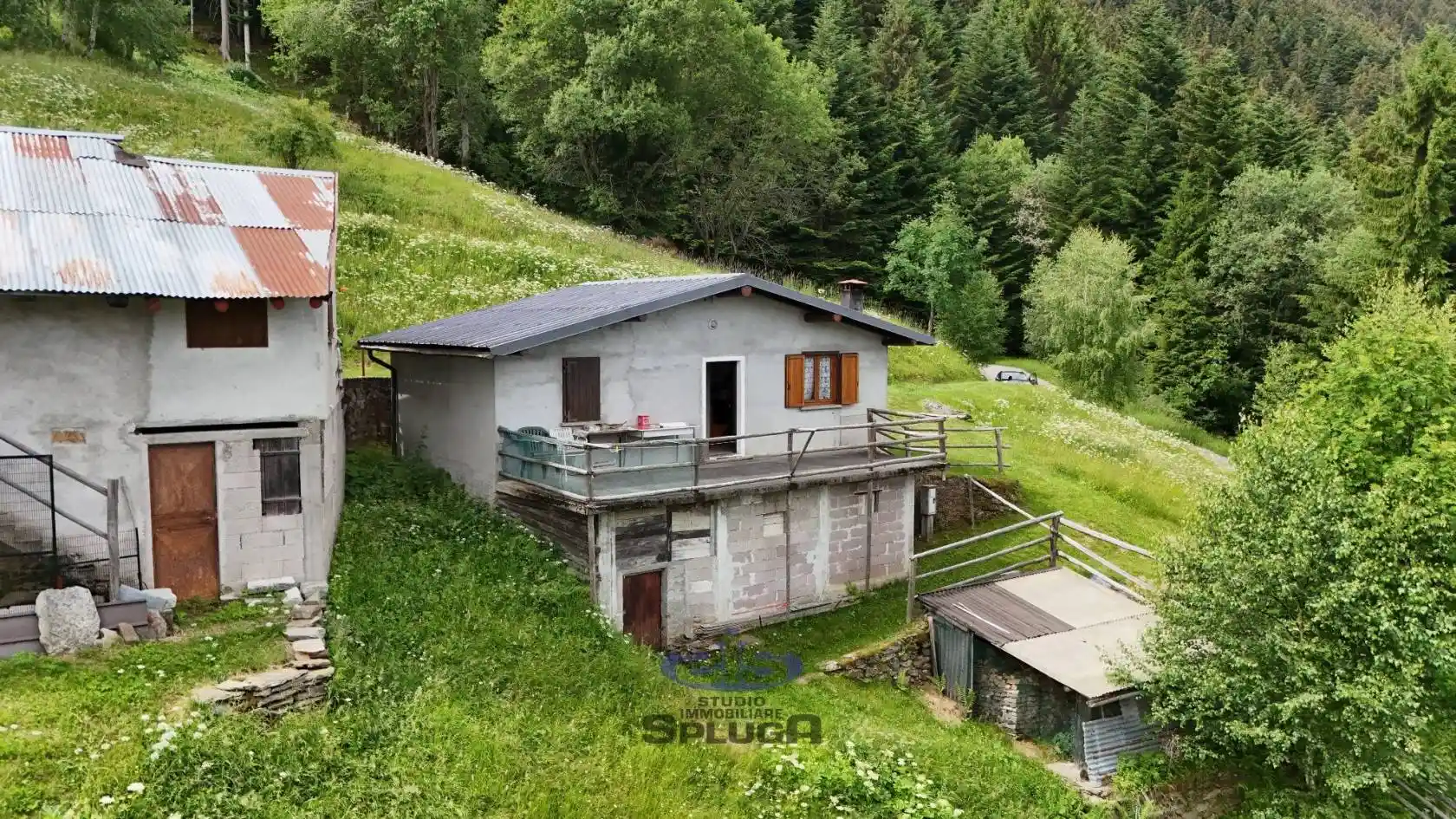 Rustico - Casale in vendita a Rogolo