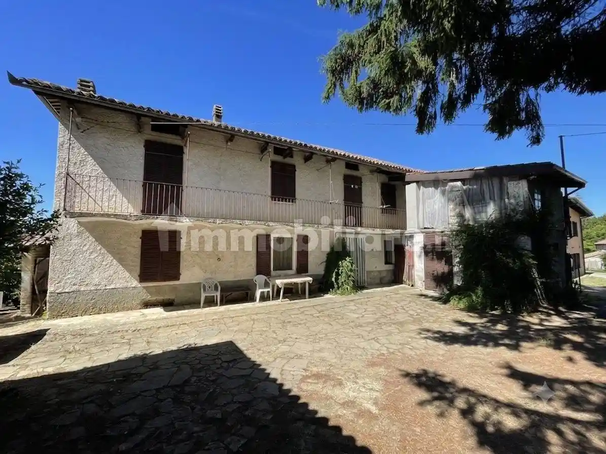 Rustico - Casale in vendita a Canelli