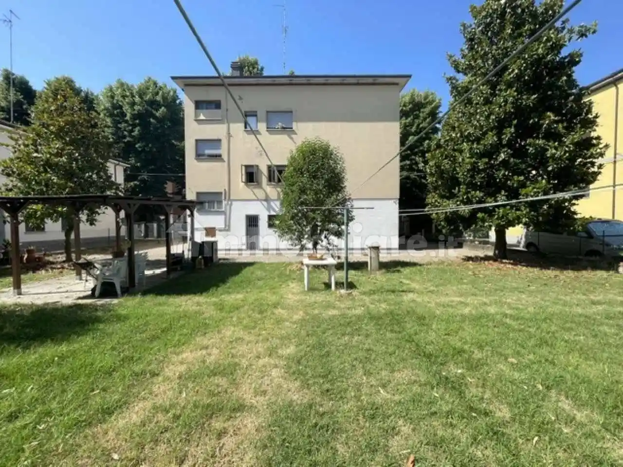 Villa in vendita a Modena