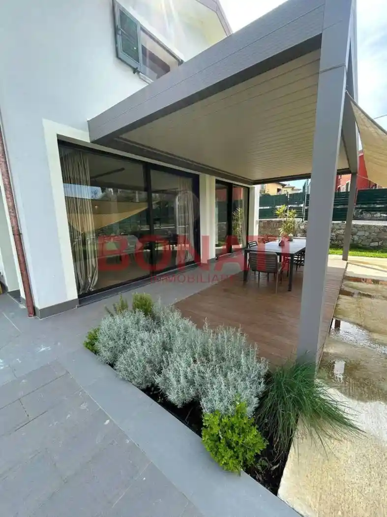 Villetta a schiera in vendita a Santo Stefano di Magra