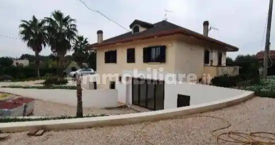 Villa in affitto a Monopoli