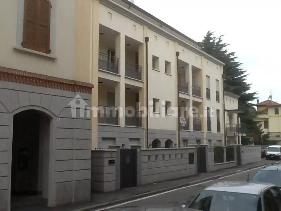 Appartamento in affitto a Treviglio