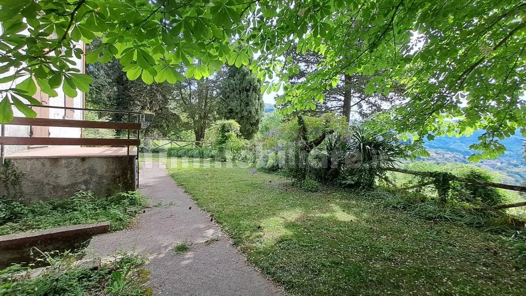Villa in vendita a Vernio