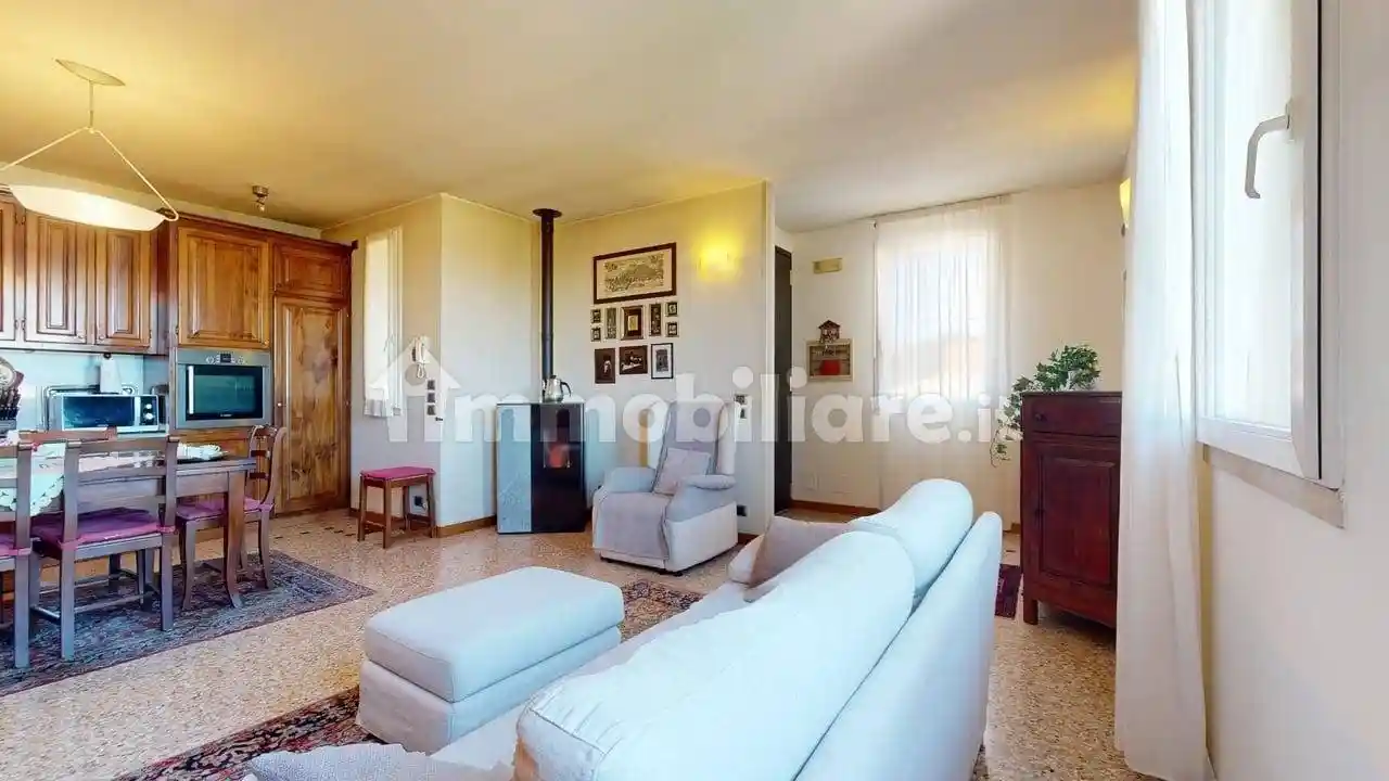 Appartamento in vendita a Carmignano di Brenta