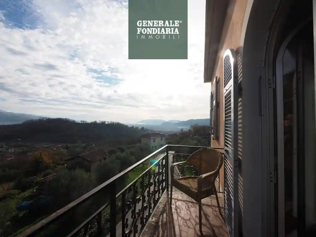 Villa in vendita a Bolano