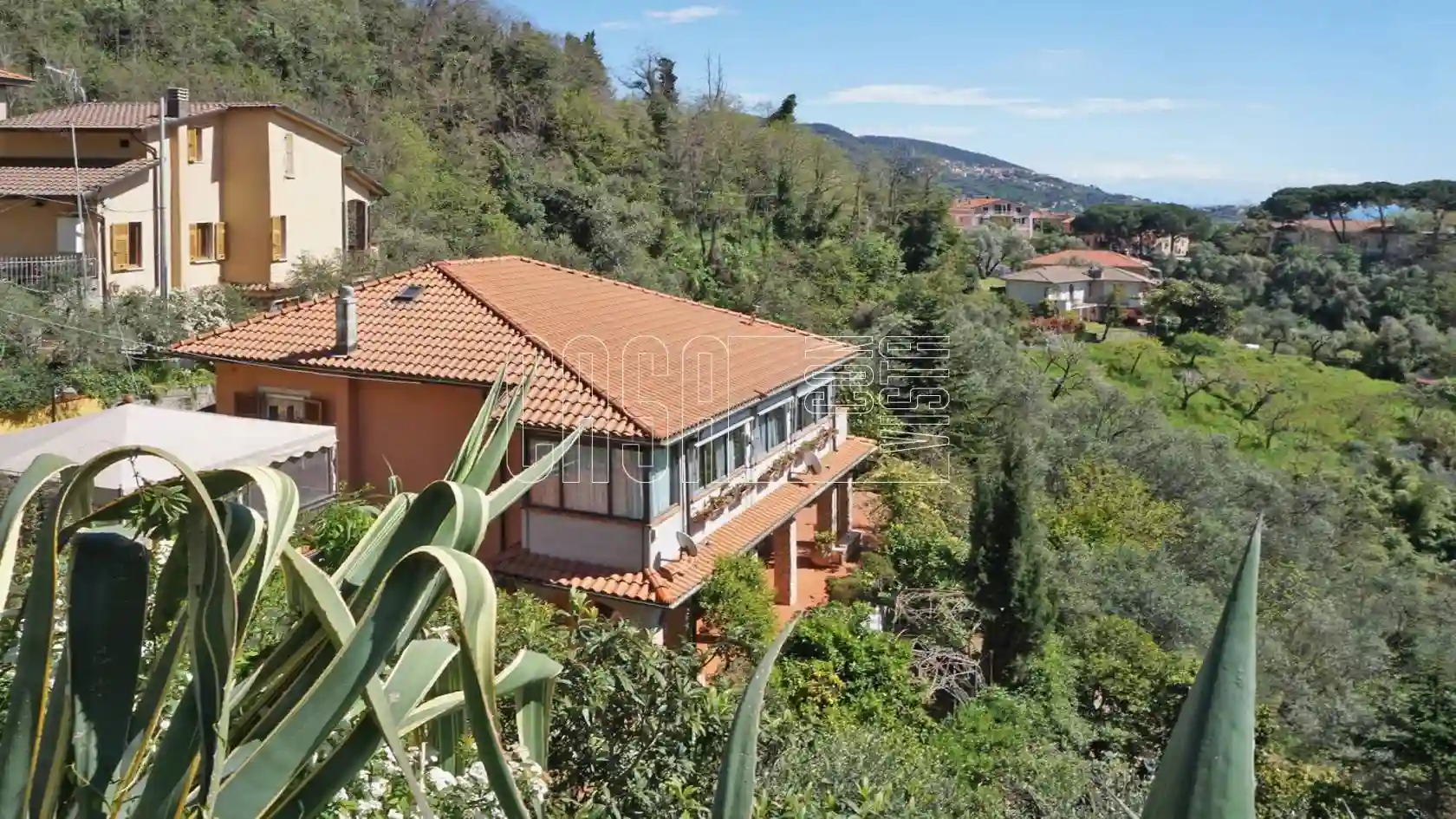 Villa - foto 2