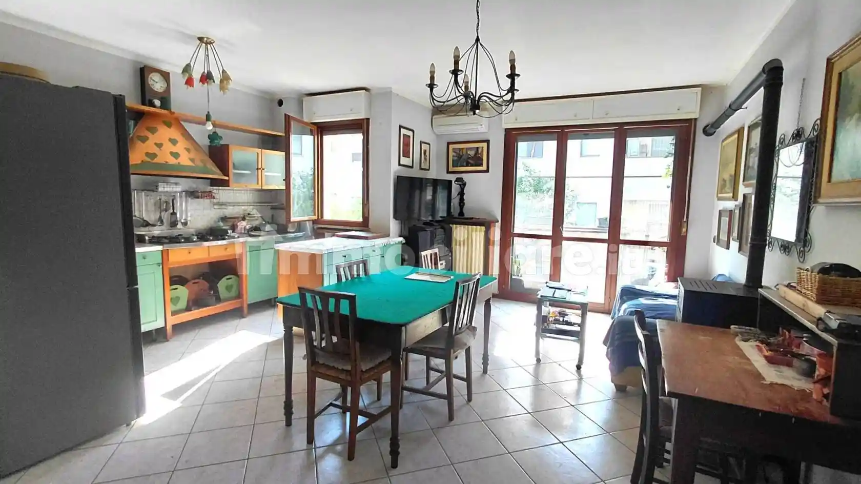 Appartamento in vendita a Traversetolo