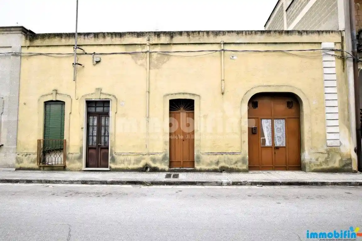 Appartamento in vendita a Oria