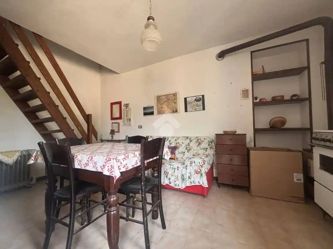 Casa indipendente in vendita a Pieve Albignola