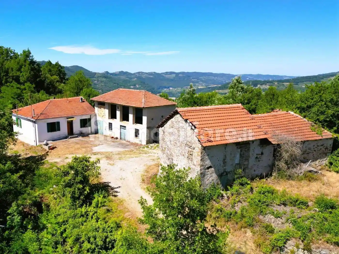Rustico - Casale in vendita a Cortemilia