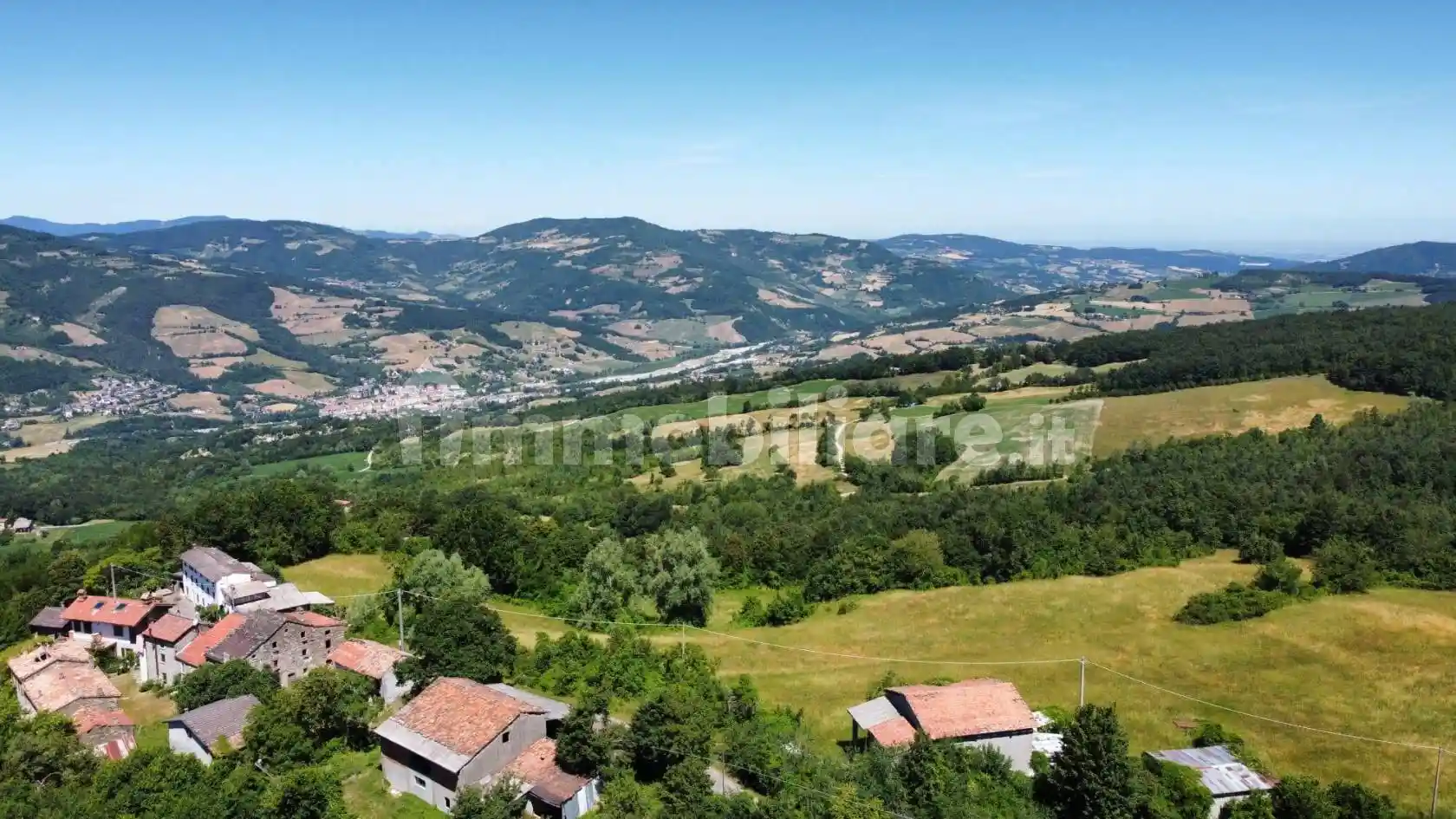 Rustico - Casale in vendita a Bettola