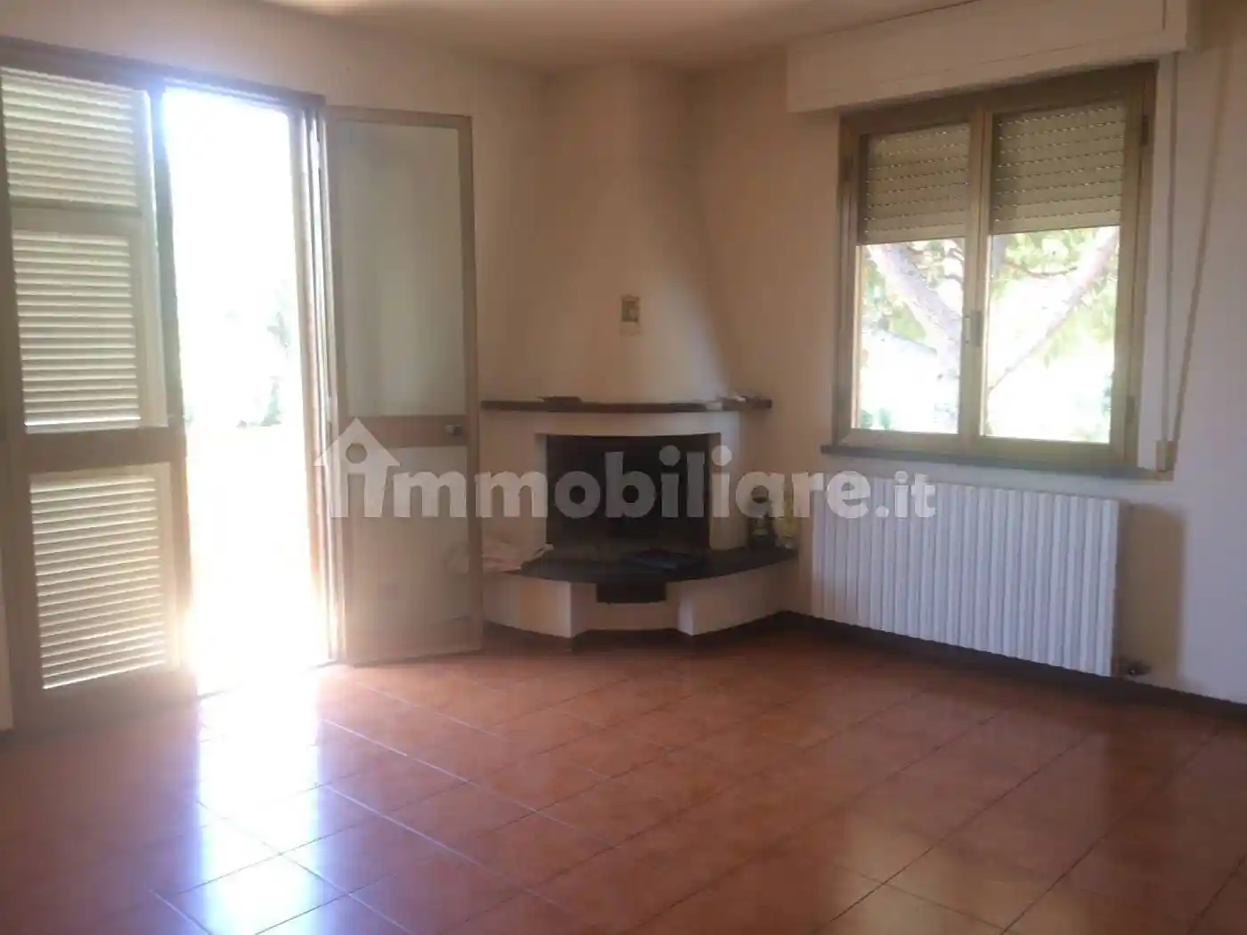 Casa indipendente in affitto a Cascina