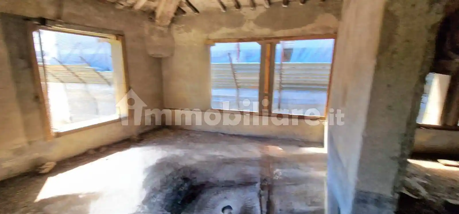 Casa indipendente in vendita a Calci