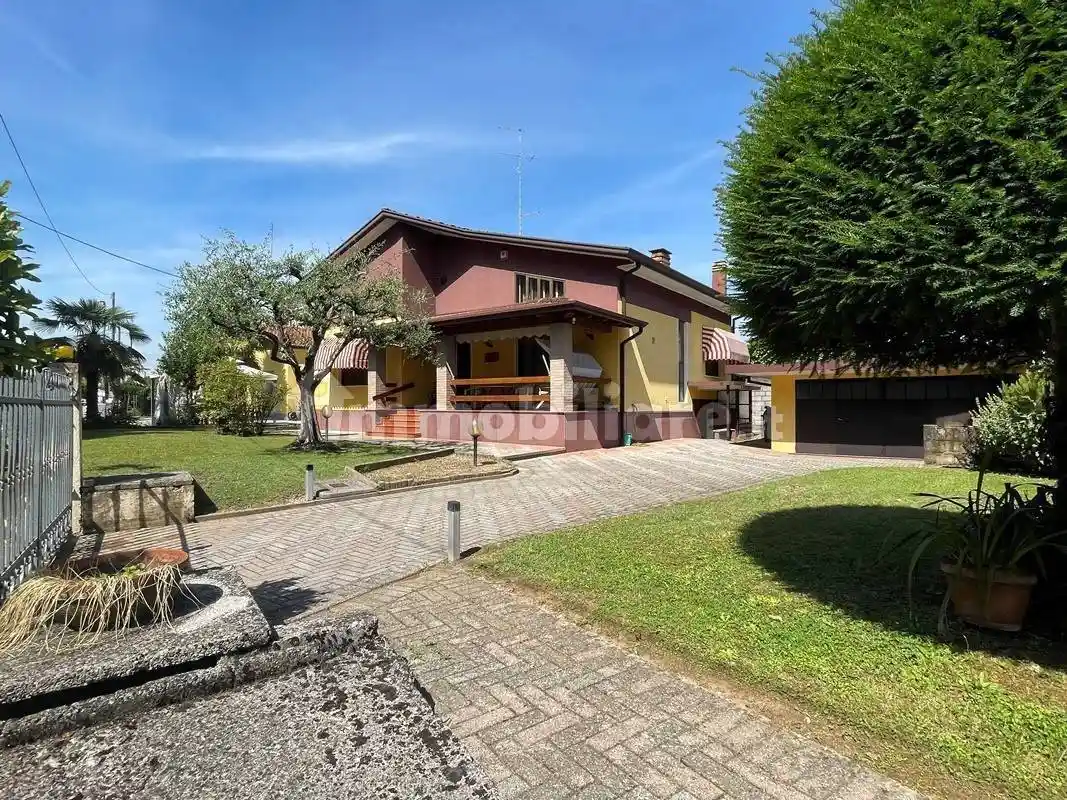 Casa indipendente in vendita a Cordenons