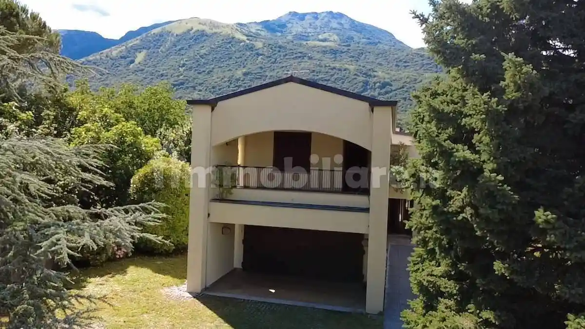 Casa indipendente in affitto a Montereale Valcellina