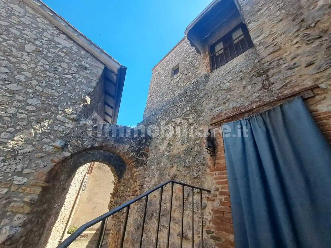 Casa indipendente in vendita a Amelia