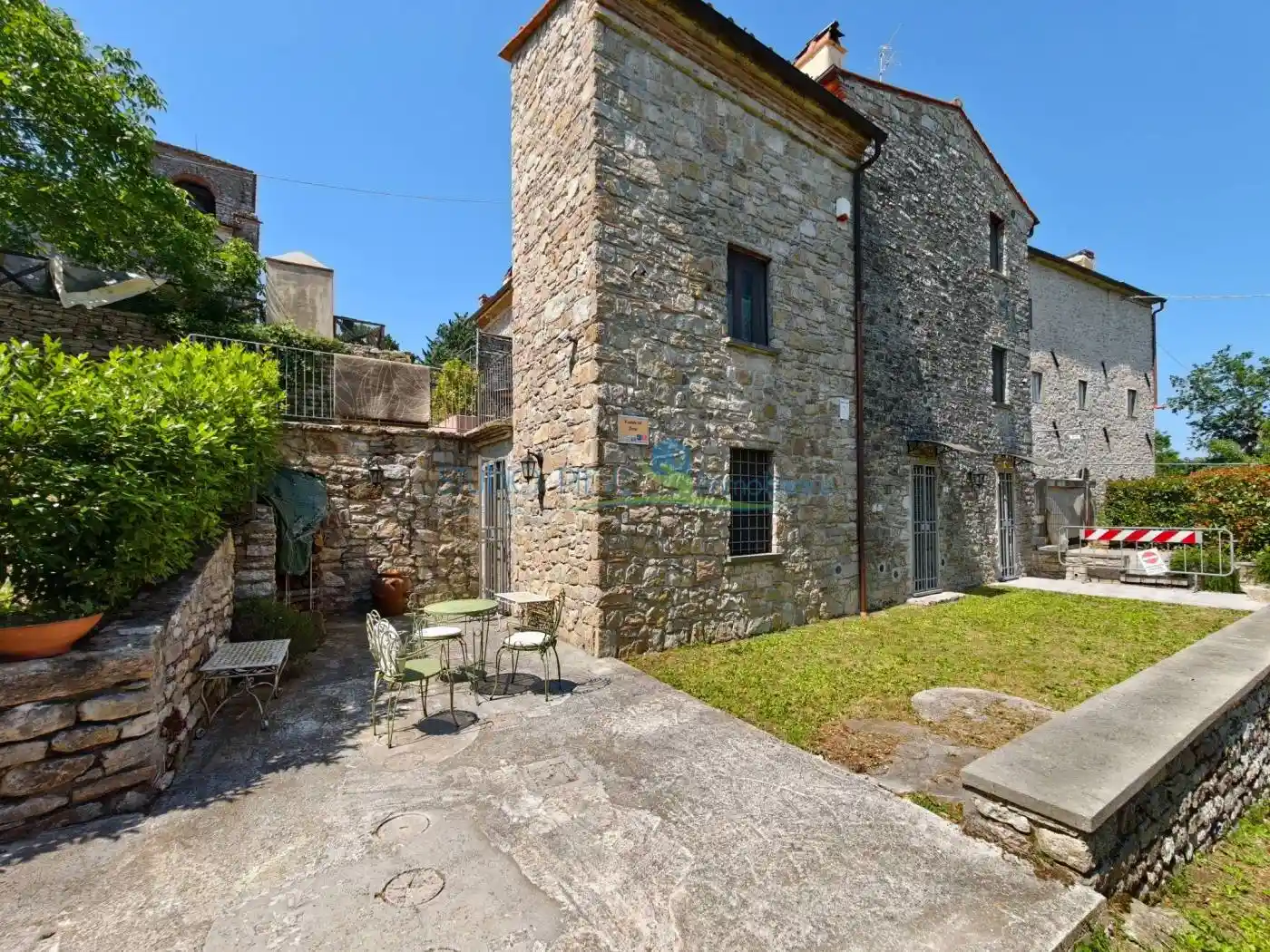 Casa indipendente in vendita a Monsummano Terme