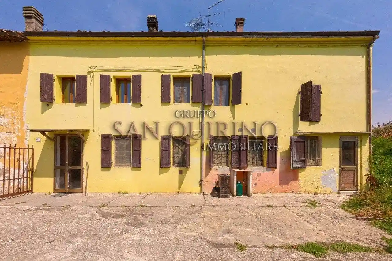 Villa in vendita a Luzzara